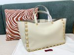 BoldCollect - VALENTINO BAGS - 155 Fashion