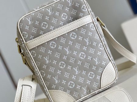 BoldCollect - LOUIS VUITTON BAGS - 704 Online