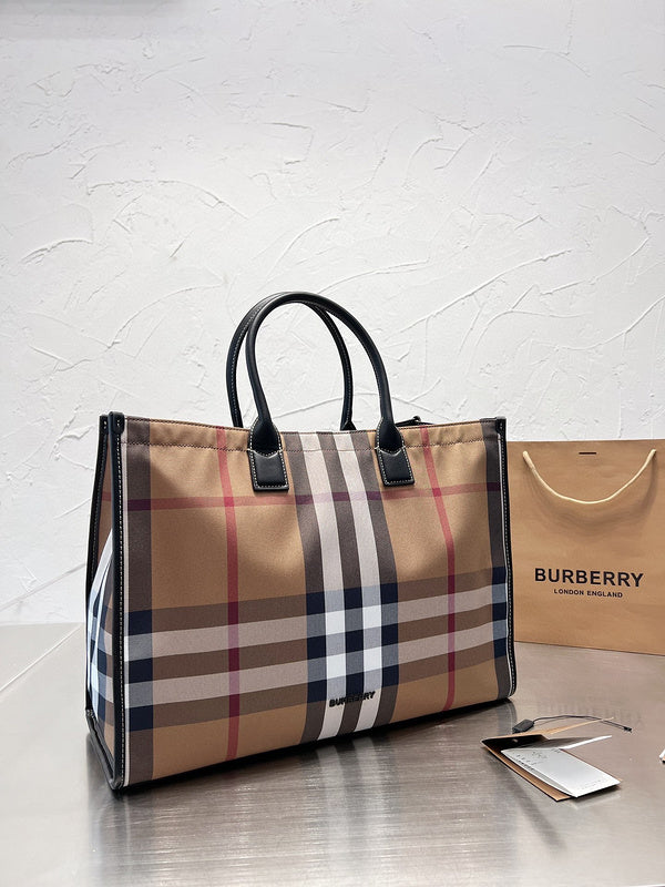 BC - BURBURRY BAGS - 124 Online Sale