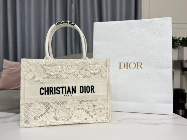 BC - Dior Bags - 1074 on Sale